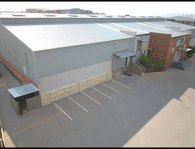 2,310M² WAREHOUSE FOR SALE IN SUNDERLAND RIDGE